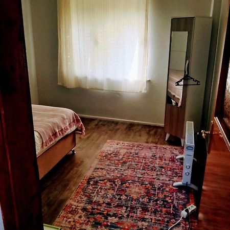 Triplex House Near The Airport Apartment Arnavutkoy ภายนอก รูปภาพ