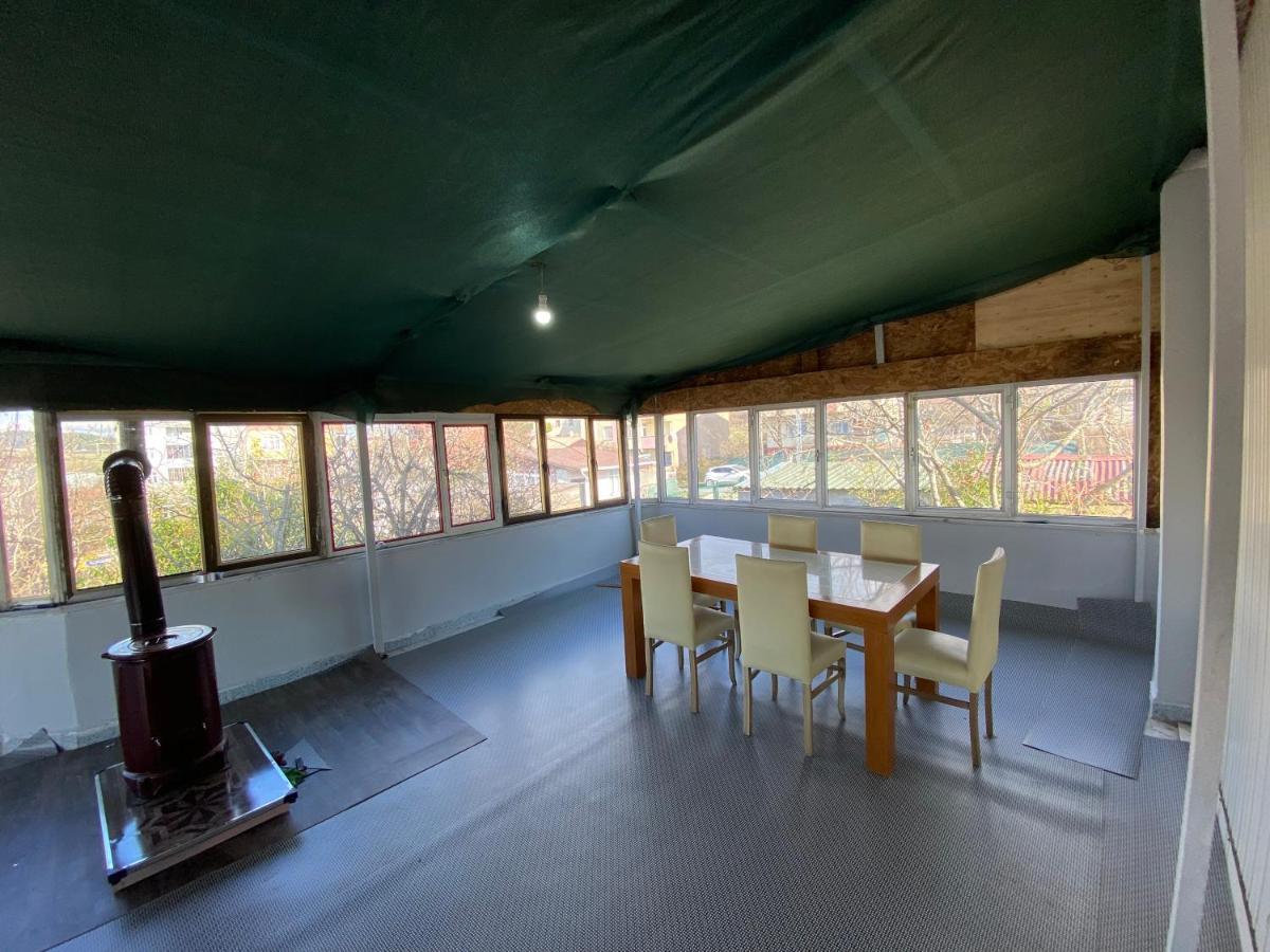 Triplex House Near The Airport Apartment Arnavutkoy ภายนอก รูปภาพ
