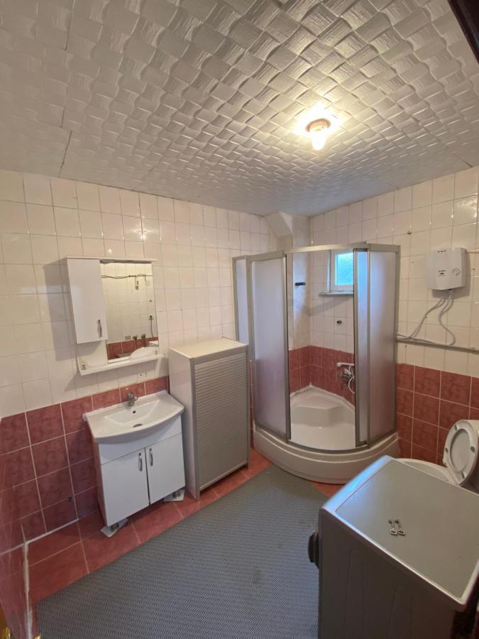 Triplex House Near The Airport Apartment Arnavutkoy ภายนอก รูปภาพ